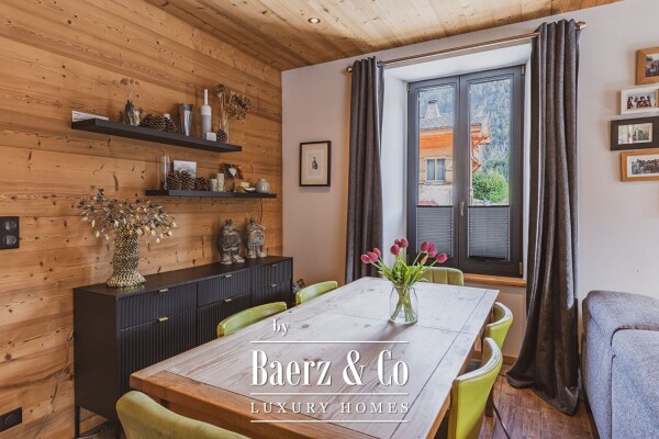 photo 3 High-end Duplex - Fully Renovated - 3 Bedrooms